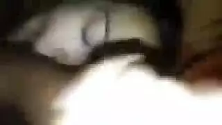 الرعشه لما يلعب فيها