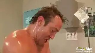 الأيرلندية منظار يضحك