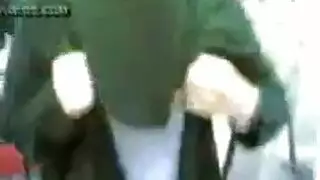 إباحية بكاميرا خفية: ظهور ثديي صديقة محجبة وتحرش شهواني