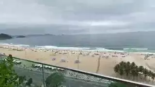 ممارسة الجنس مع الفتاة التي لديها الحمار صغيرة وجذابة