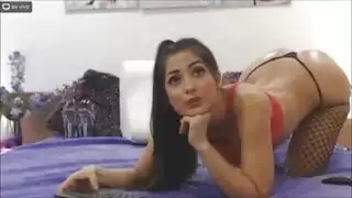 مؤخرة ممتلئة ترقص في مشاهد جنس صريحة